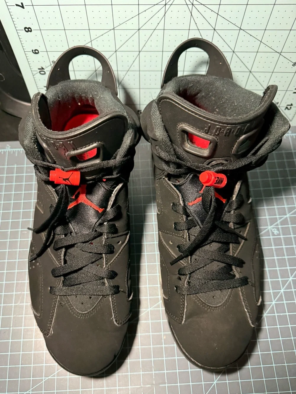 Jordan classic silhouette
